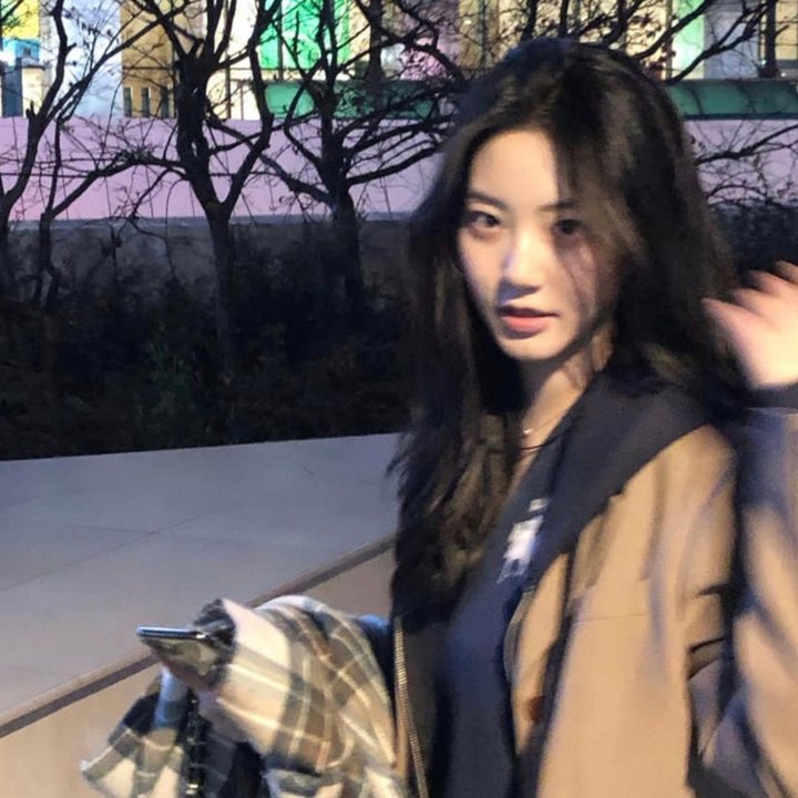 女人与英雄
